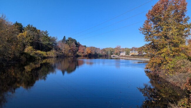 Building Photo - ***Please Respond Directly to the Online Listing, Calls May Not Be Returned***