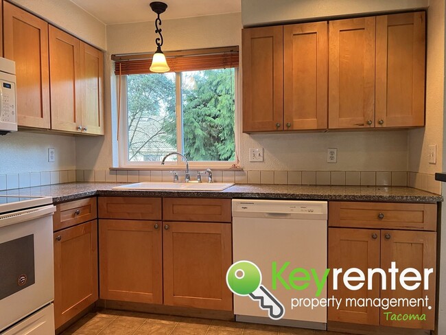 Building Photo - Stunning North End Single-Family Home with...