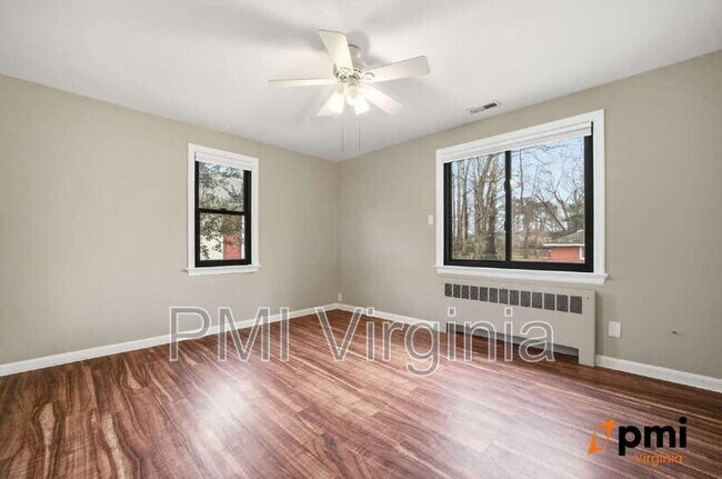 Building Photo - 2707 Martone Rd