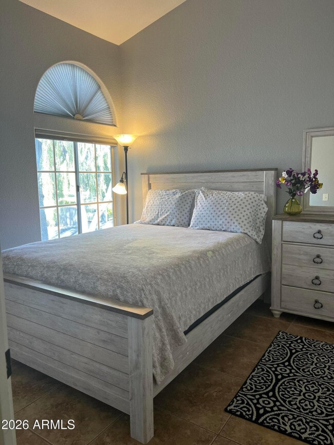 Building Photo - 255 S Kyrene Rd