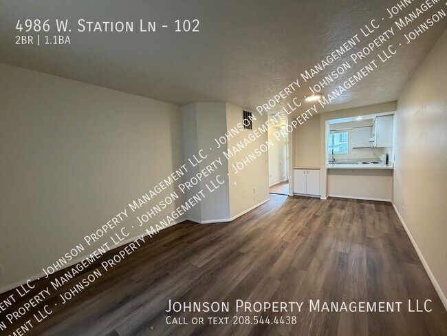 Building Photo - 4986 W Station Ln