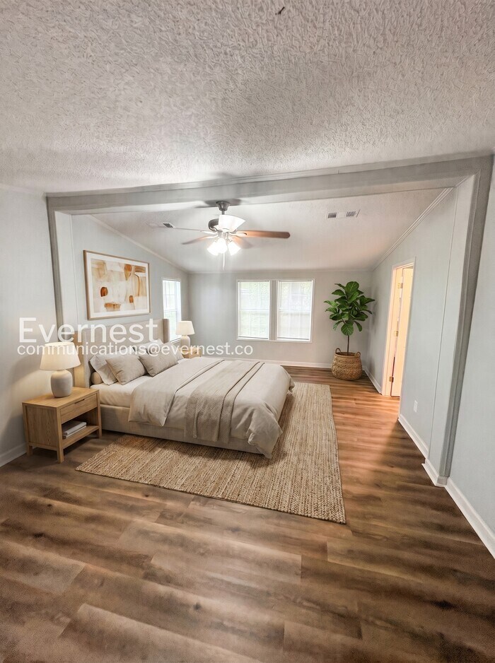 Building Photo - 4980 New Horizon Dr