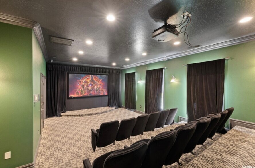 Building Photo - 1546 W 110 N