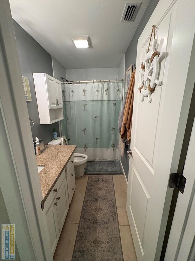 Building Photo - 123 Las Joyas Blvd