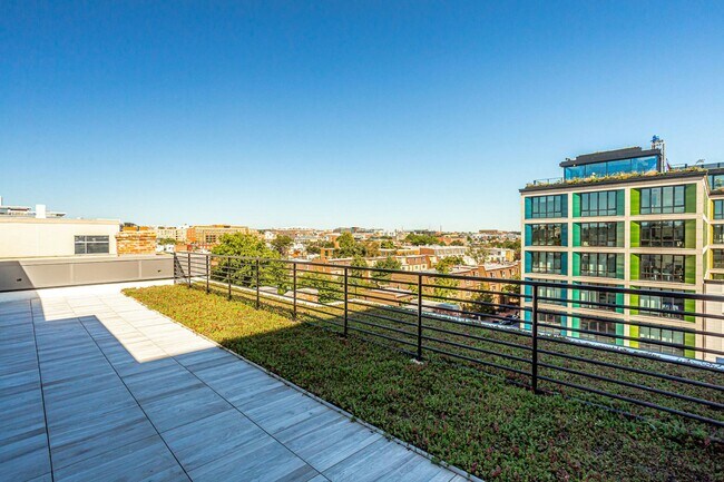 Building Photo - 1716 14th St NW