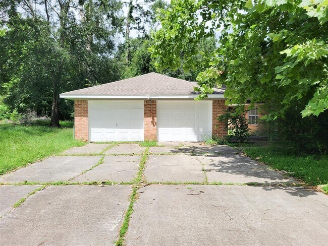 Building Photo - 5103 Karu Dr