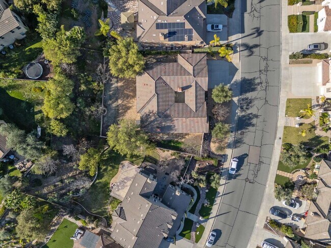 Building Photo - Available now! Thoughtfully designed home offering space, comfort and long-term livability