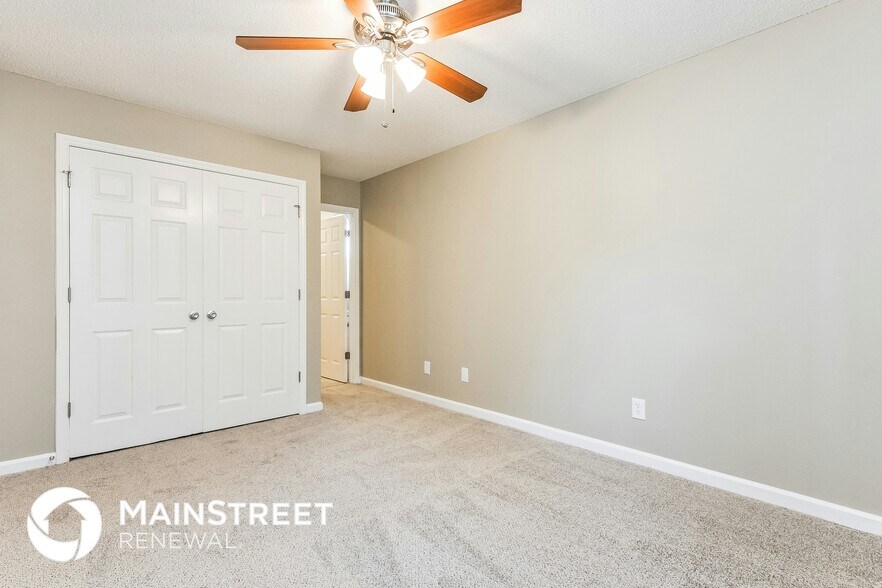 Building Photo - 501 Hunters Ridge Dr