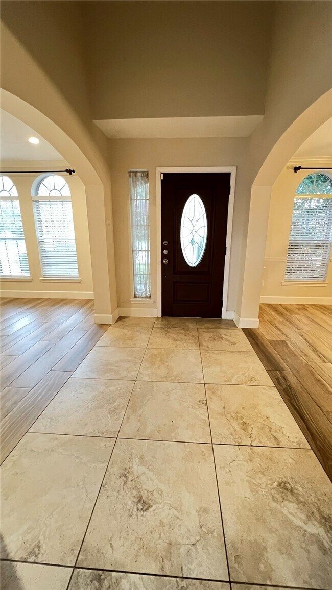 Building Photo - 4127 N Nolan Pl