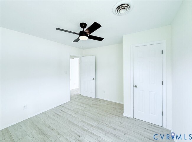 Building Photo - 2706 Selden St