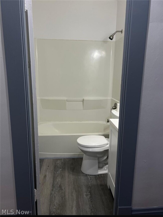 Building Photo - 2164 W 100th St