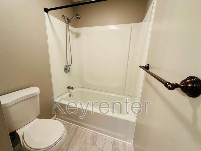 Building Photo - 2705 Sood Rd