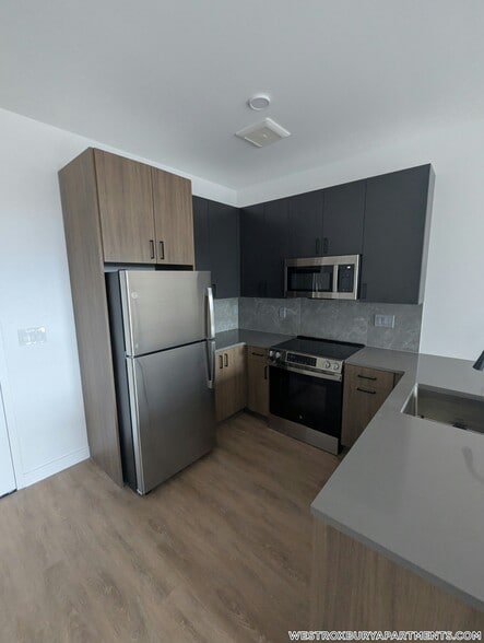 Building Photo - 199 Gardner St