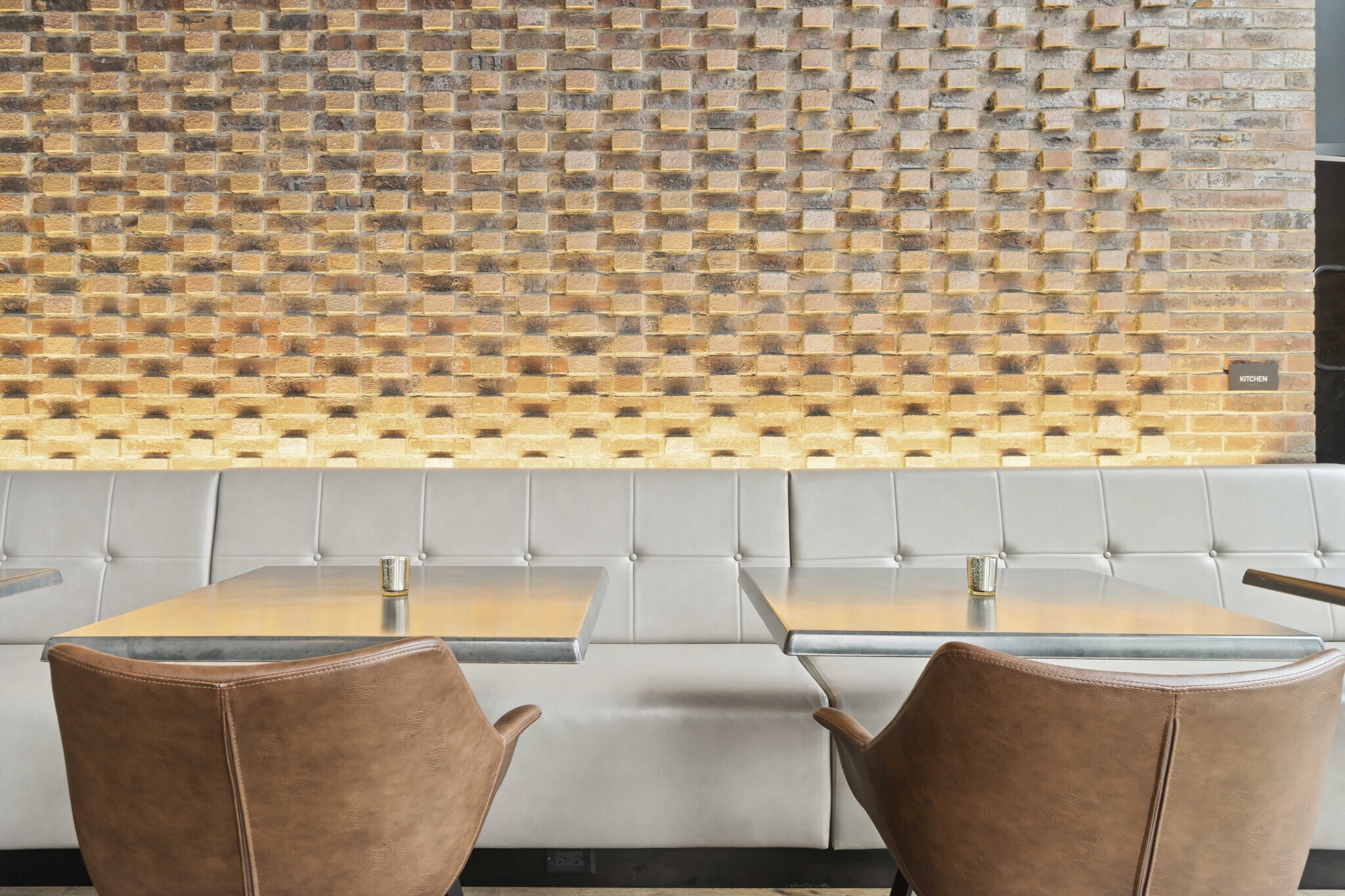 Building Photo - 190 N Ada St