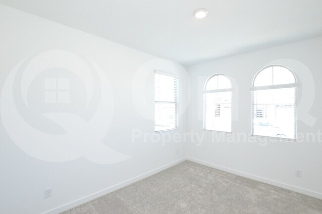 Building Photo - 12617 W Morten Ave