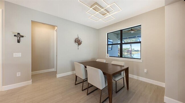 Building Photo - 7675 Summerland Cove