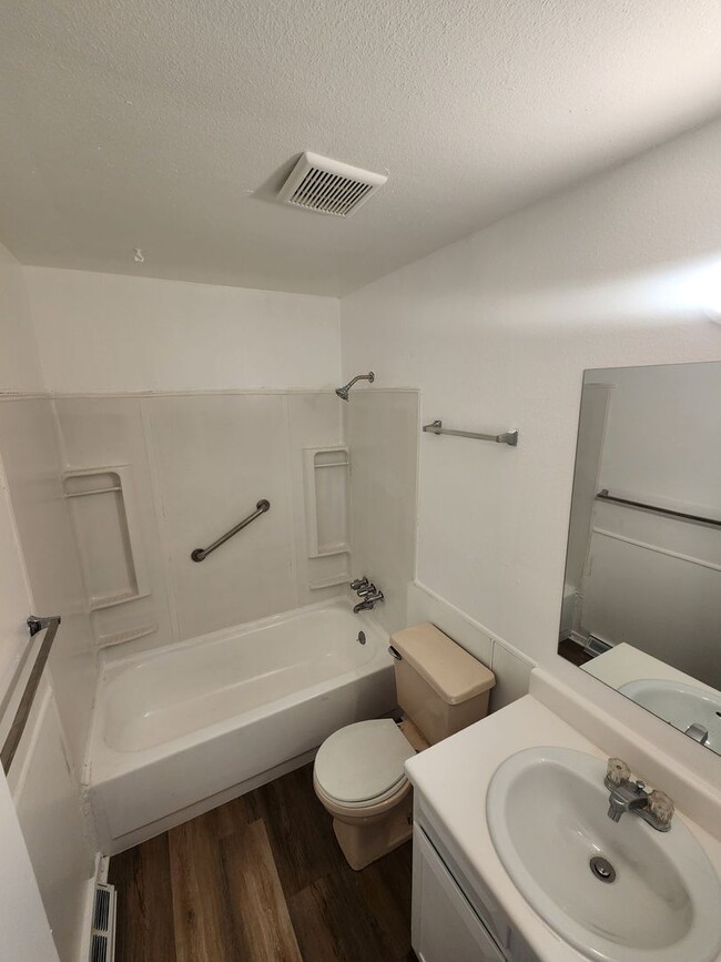 Building Photo - 4337/4339 W. Custer Place