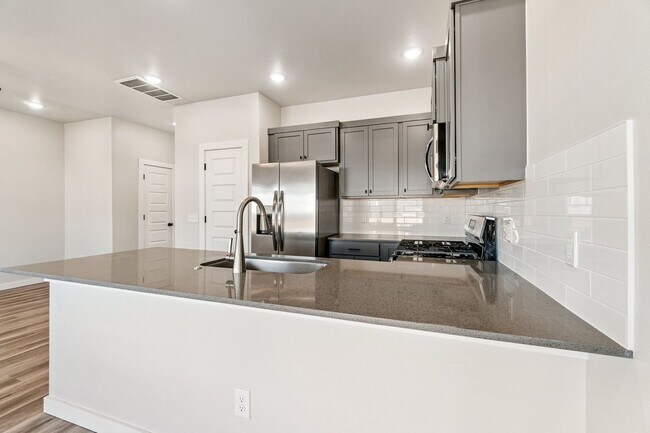 Building Photo - 19606 Molly Dr