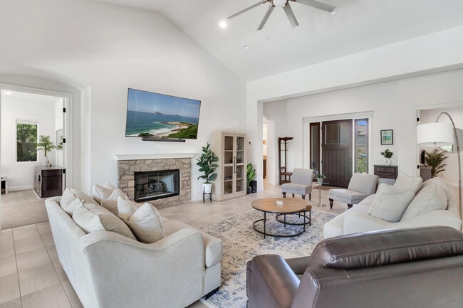Building Photo - 81805 Four Seasons Pl