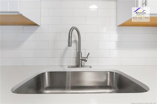 Building Photo - 216 Facility Dr