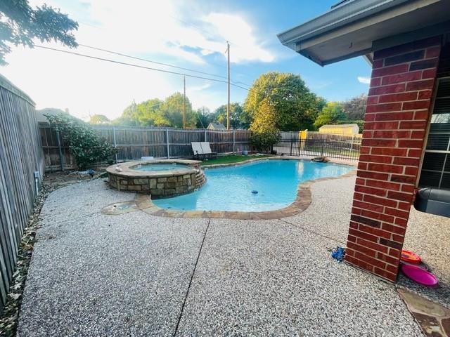 Building Photo - 1812 Lacey Oak Ln