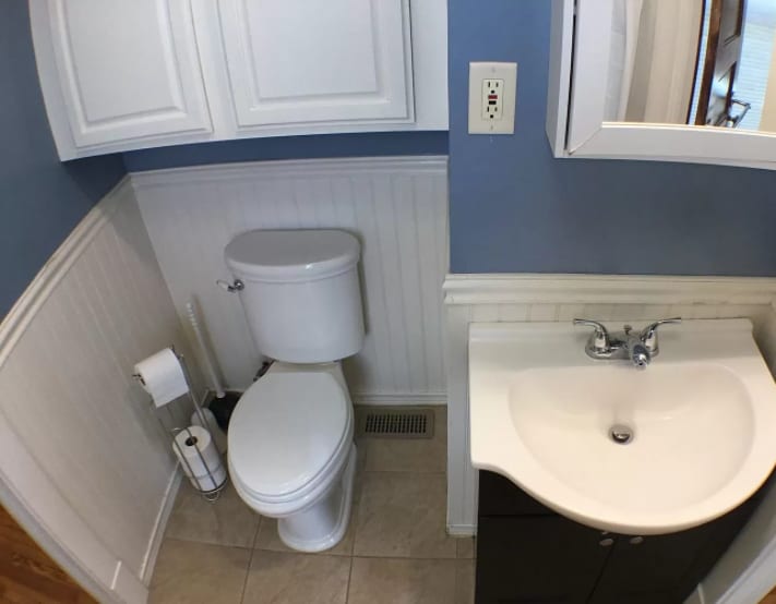 Building Photo - 4524 Beach Ct