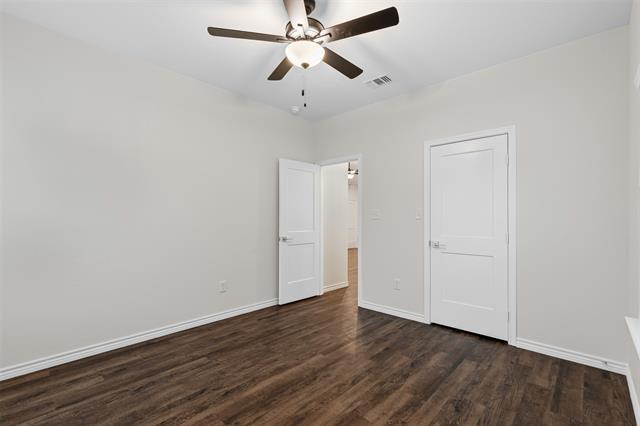 Building Photo - 5623 Barkridge Dr