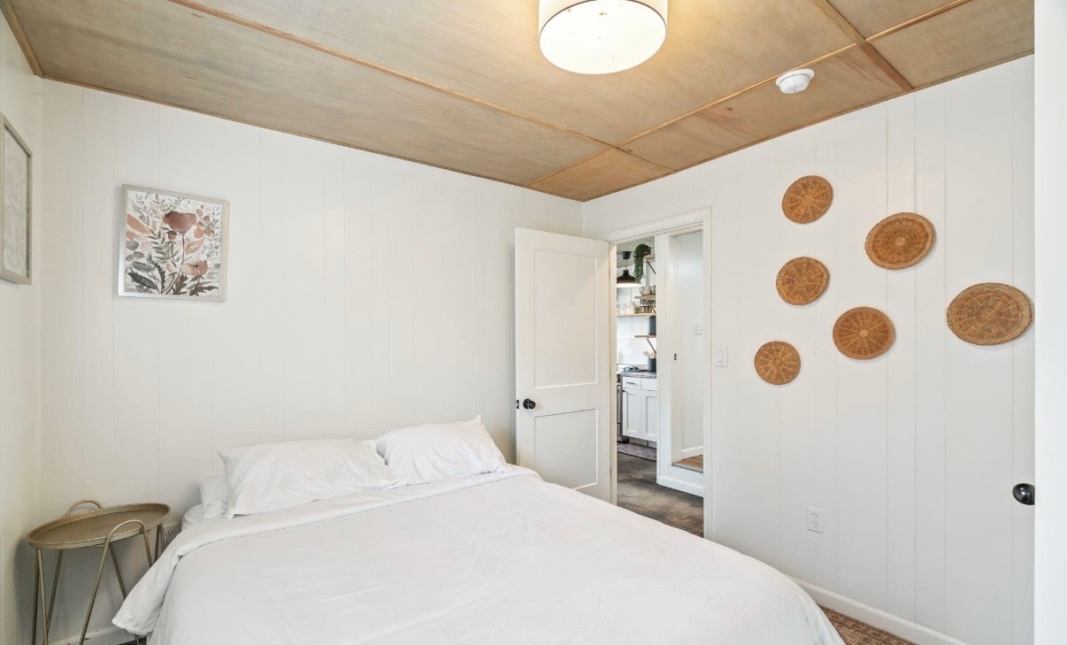 bedroom 1 - 1925 Trotter Ave