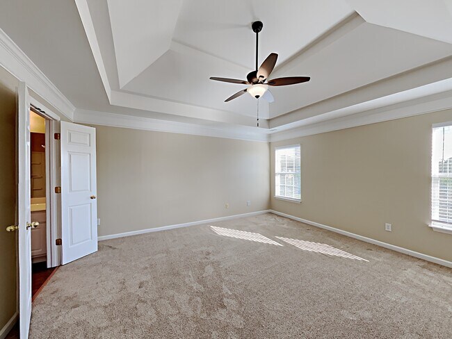 Building Photo - 157 Walton Trace S
