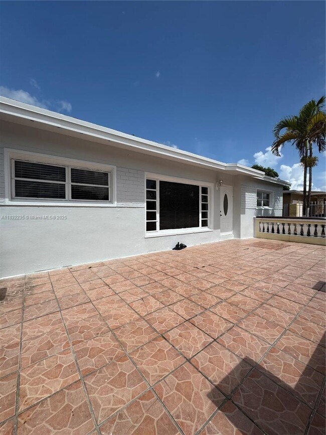 Building Photo - 17645 NW 37th Ave