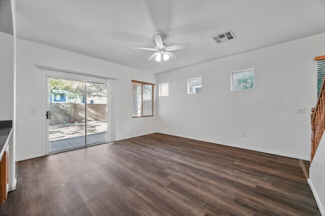 Building Photo - 35108 N 31st Ave