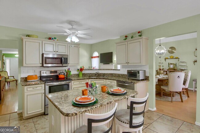 Building Photo - 3492 Heatherwood Ct