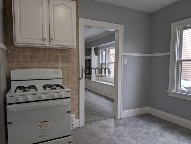 Building Photo - 10711 Joan Ave