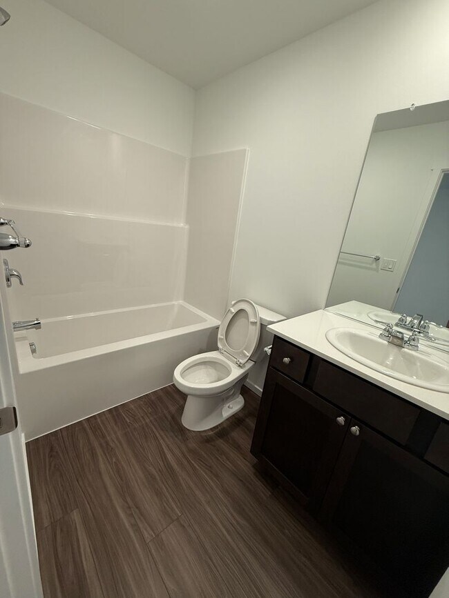 Building Photo - Brand New 3 Bedroom Home in Reserve in the Pines – Modern Living in a Prime Location