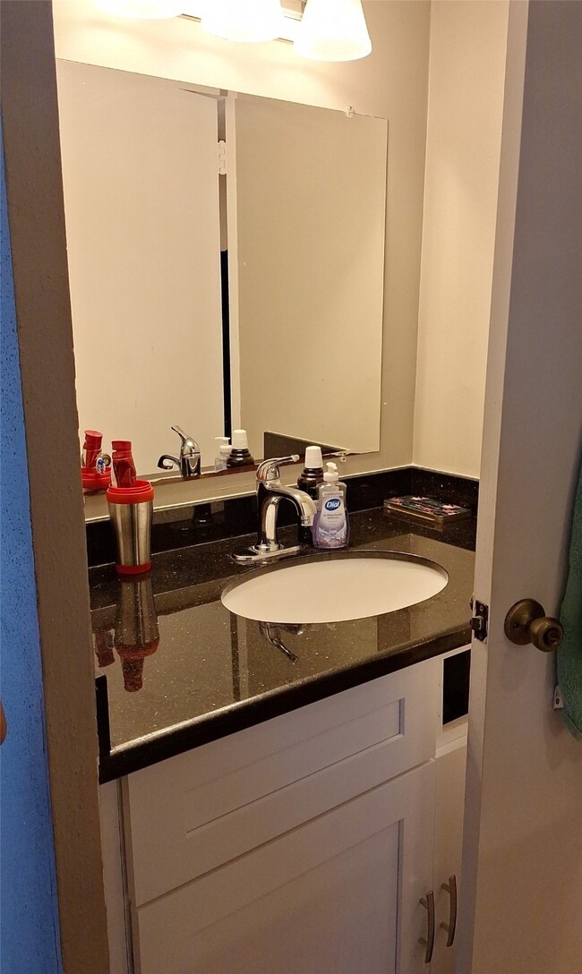 Building Photo - 7510 Hornwood Dr