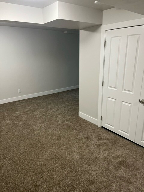 Master Bedroom - 2112 W Bowling Ave