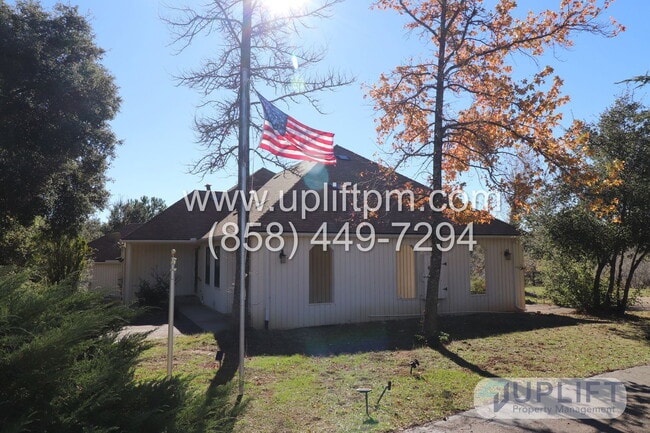 Building Photo - 4721 Meadowridge Rd