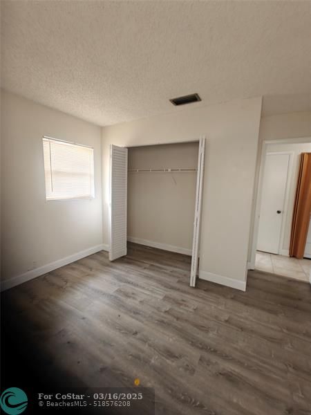 Building Photo - 2933 NW 89th Terrace