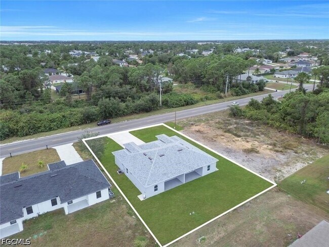 Building Photo - 4648-4650-4650 Leonard Blvd S