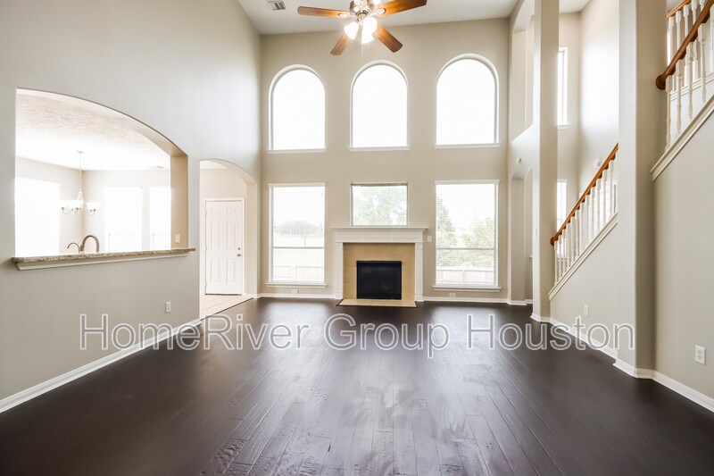 Building Photo - 18722 Racquet Sports Way