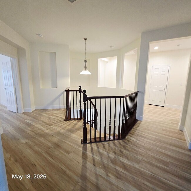 Building Photo - Gorgeous Home For Rent