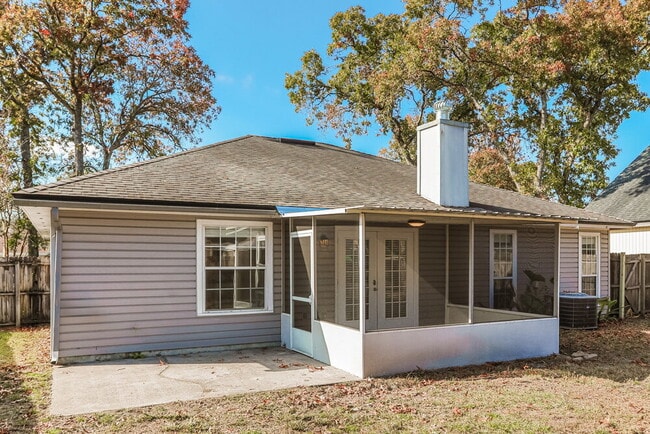 Building Photo - 8051 Mactavish Way W