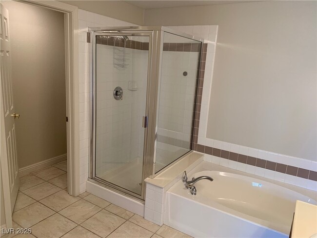 Building Photo - 820 Sunrise Peak Way