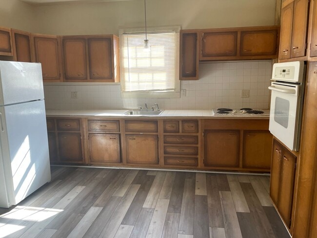 Building Photo - Steelton PA- 3 Bedroom Apartment