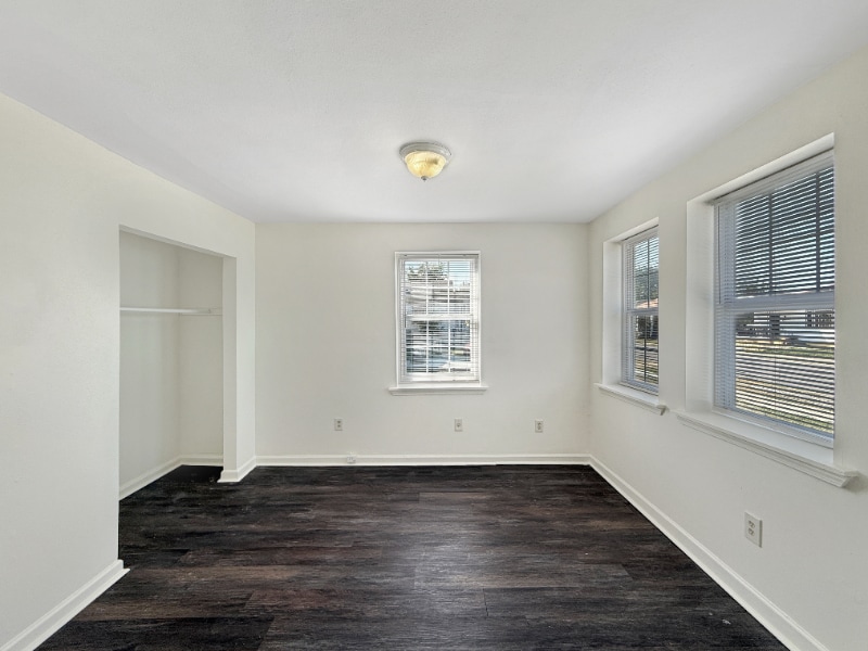Building Photo - 2633 New Orleans St