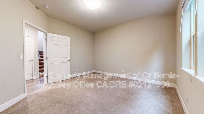 Building Photo - 14600 Jomark Ln