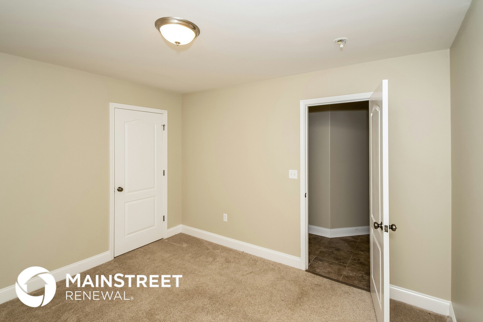 Building Photo - 450 Marsh Cir