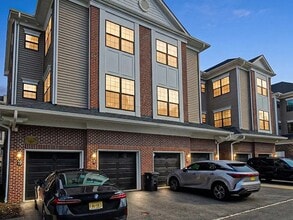 Building Photo - 45 Harvest Wy