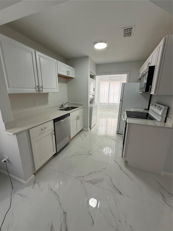 Building Photo - 50 Cordona Dr