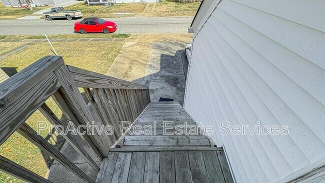 Building Photo - 3811 Chatham Cir